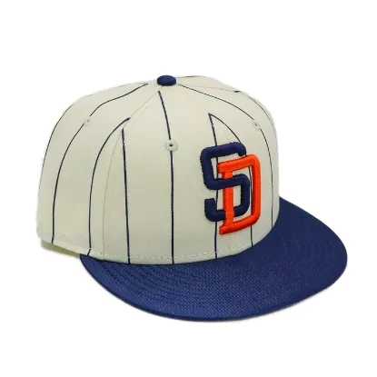 Imagen de Gorra New Era San Diego Padres  Shimmer 59Fifty