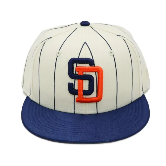 Imagen de Gorra New Era San Diego Padres  Shimmer 59Fifty