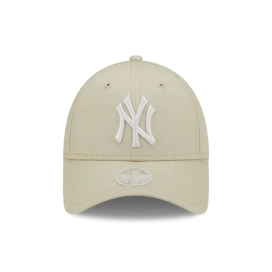 Imagen de Gorra New Era New York Yankees League Essential Beige 9FORTY Mujer
